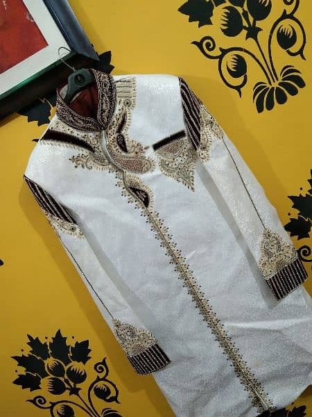 Groom sherwani Only 1 time used in Good condition 6