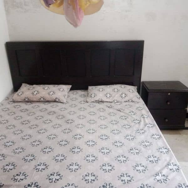 King size bed with 2 side tables, mattress and dressing 1