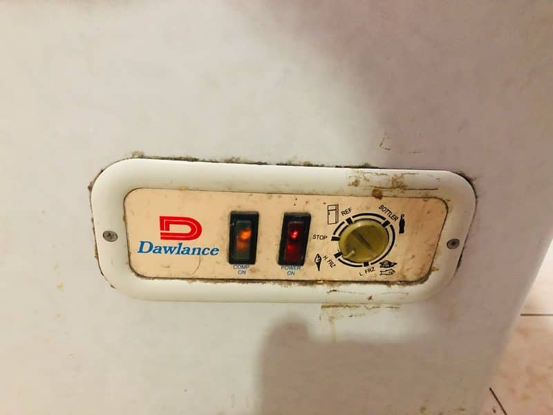 Double Door Dawlance Deep Freezer 9