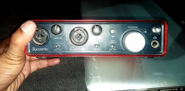 focusrite scarlett 2i2 0