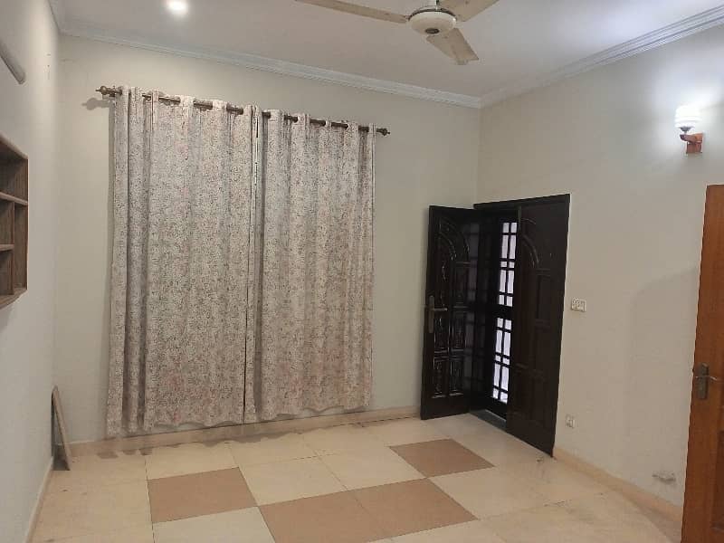 11 Marla House Available For Sale In Johar Town 5