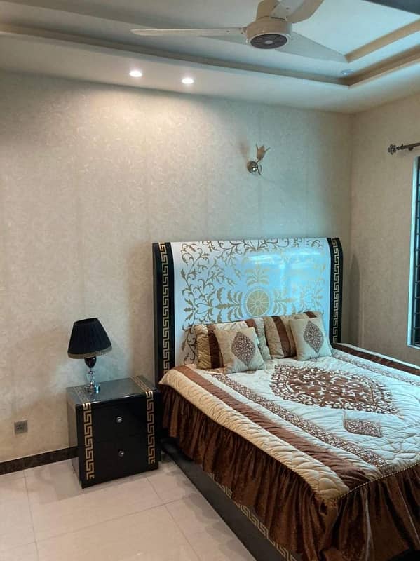 Fully Furnished1 Kanal Portion Available For Rent. . . . Monthly, Weekly, 1