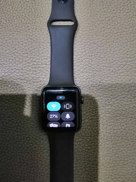 Very cheap rate apple watch at low price good battery health w 0