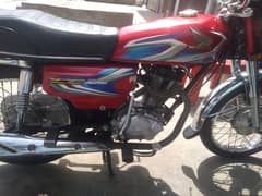 Honda 125   ( 2022 Model) only 28,000km Driven