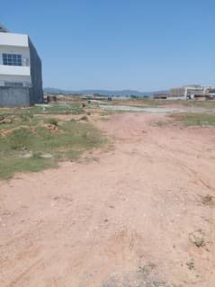 PLOT IS AVAILABLE FOR SALE IN G-14/3 ISLAMABAD