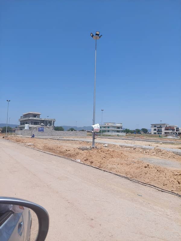 PLOT IS AVAILABLE FOR SALE IN G-14/3 ISLAMABAD 19