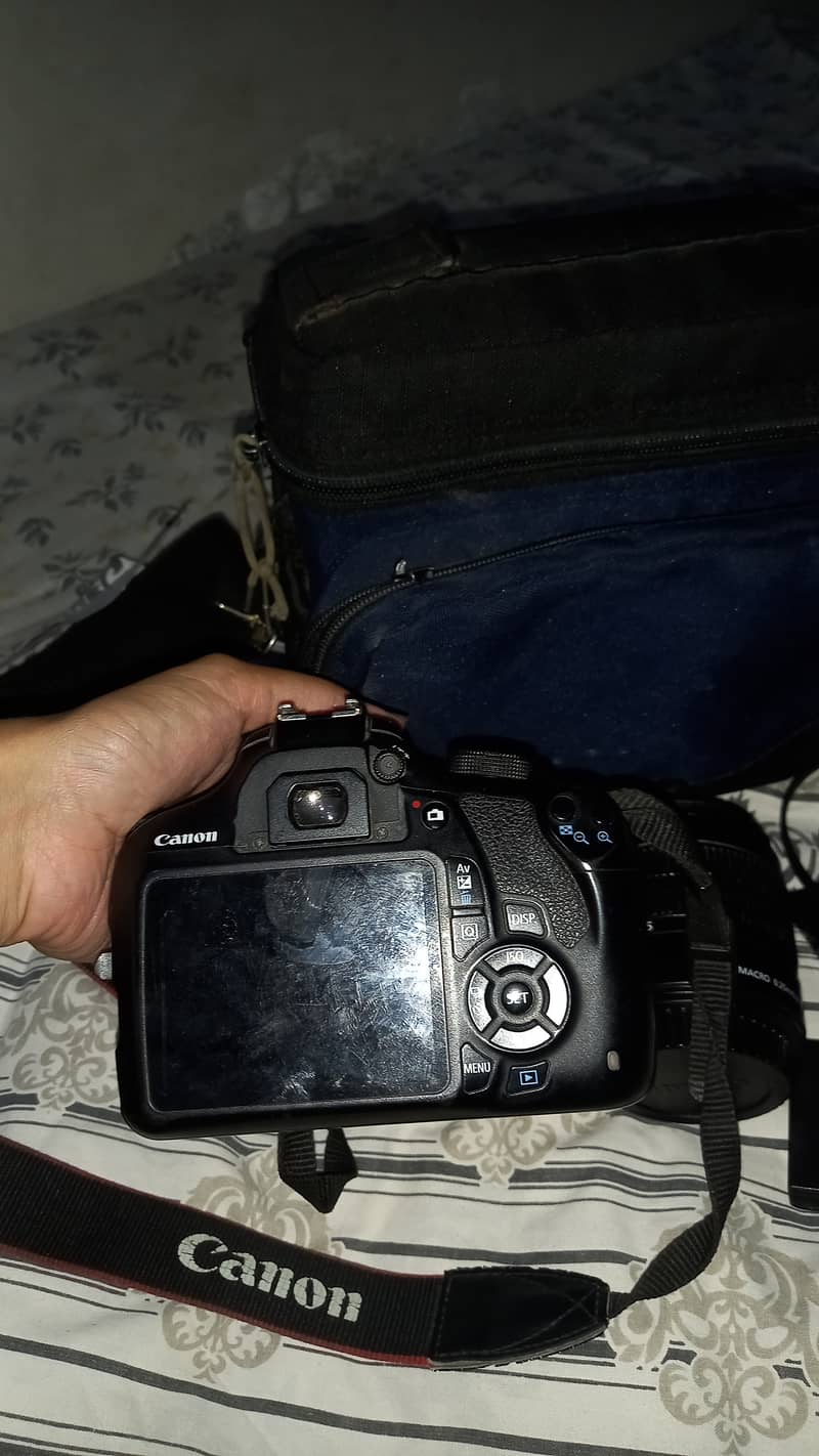 Canon 1200d With 18/55mm lens, card for sale 0