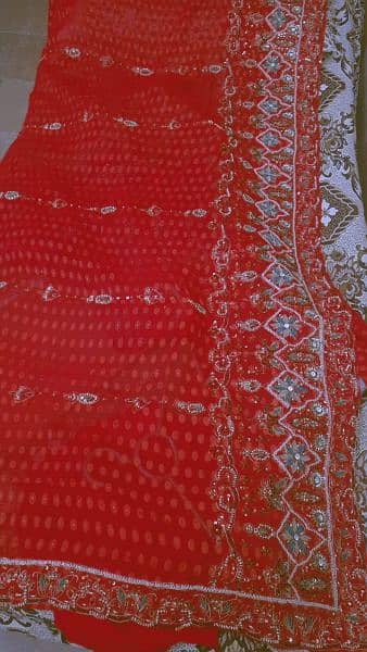 Red coloured frok for brides 4