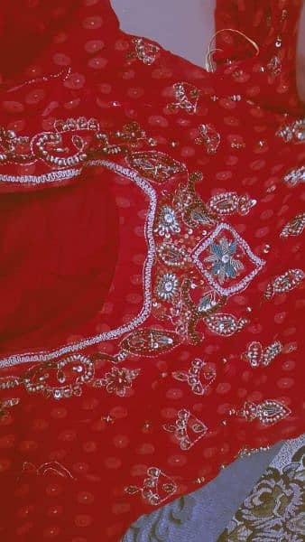 Red coloured frok for brides 8