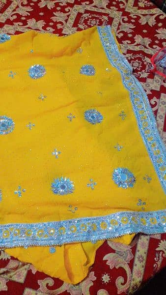 yellow n white coloured kurti pajama 3