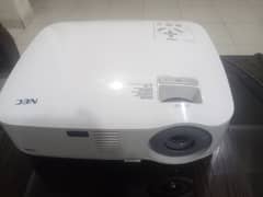 Branded Multimedia projectors available for sale