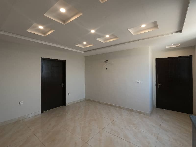 Buy A Centrally Located 1000 Square Feet Flat In Bahria Town Talha Block 0