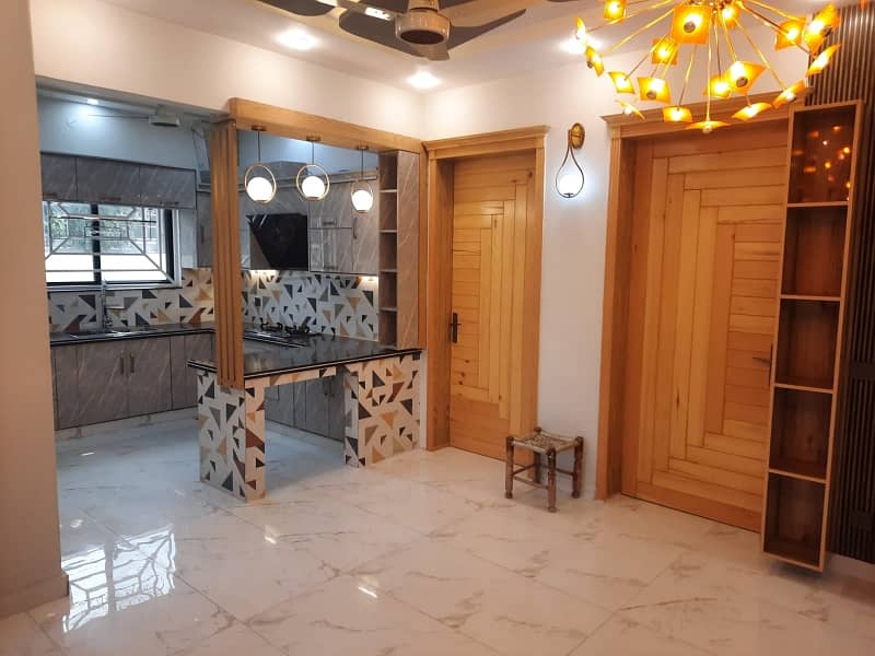 10 Marla House For Sale In Nasheman E Iqbal 4