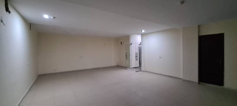 4 marla commercial 2nd floor available for rent dha phase 6. 5