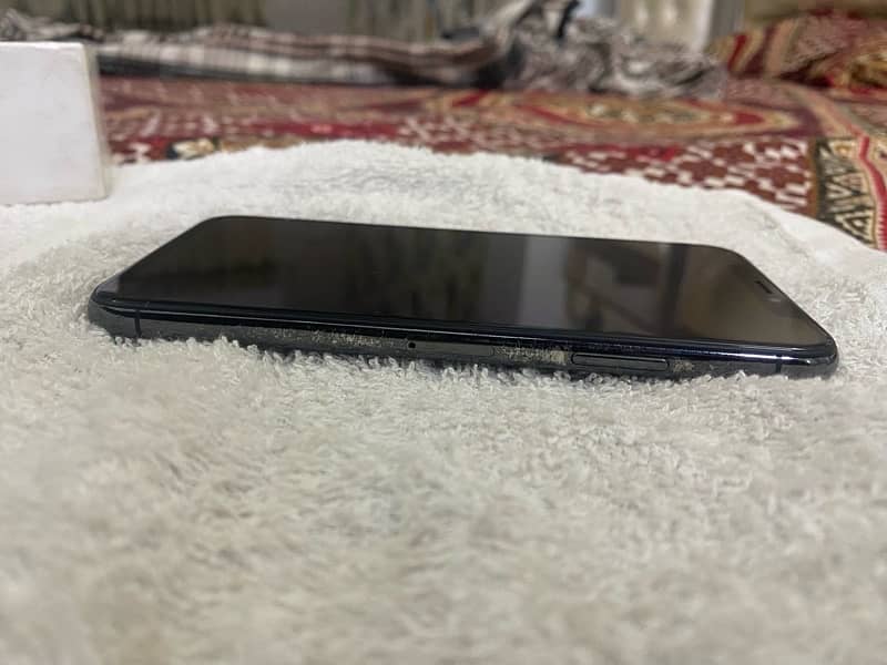 iphone x 64  apporved 6