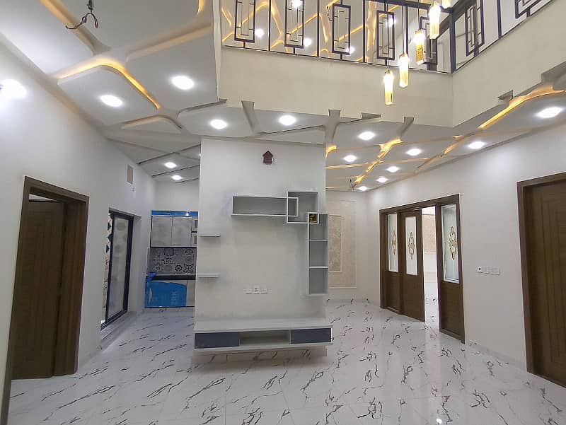 Lavish Villa On 6 Years Installment Payment Plan With Solar Energy System - Faisalabad 0