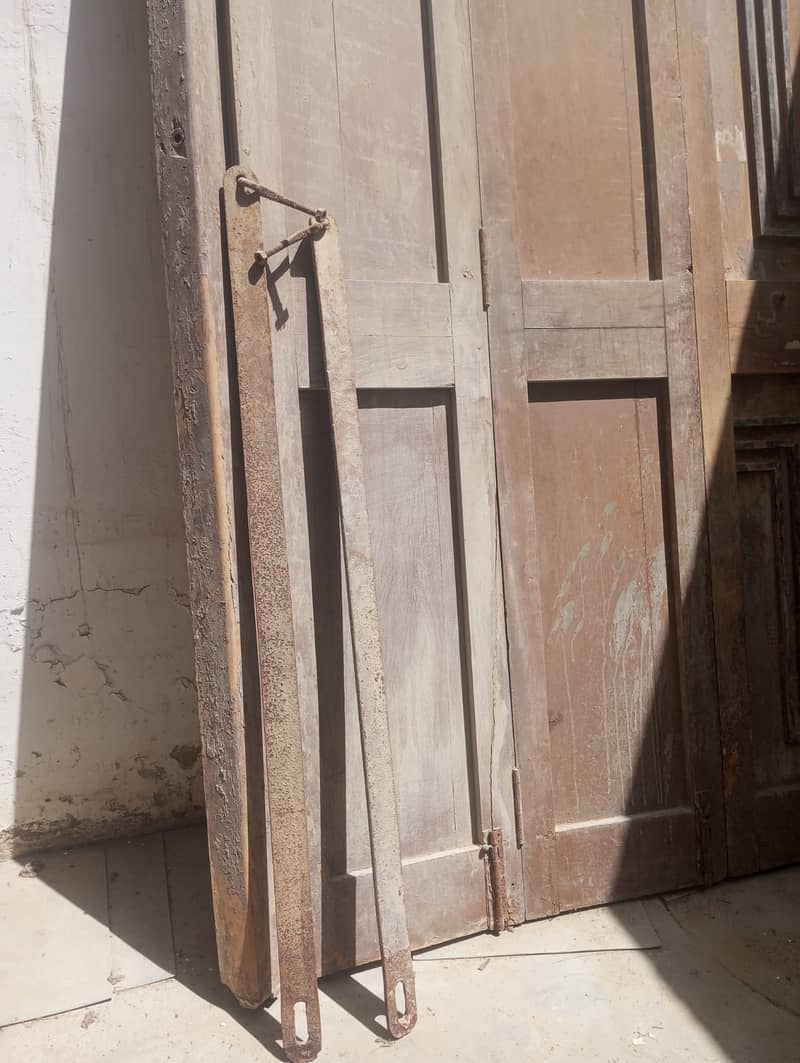 BARMATEEK ANTIQUE DOOR  100+ YEARS OLD 0