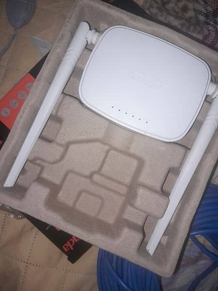 new router with wire 2