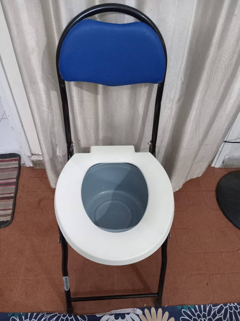 Smart commode chair 0