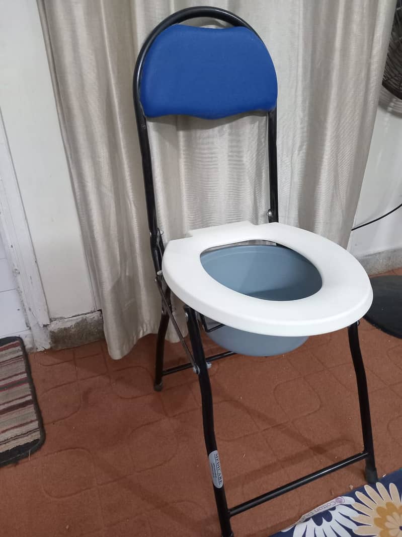 Smart commode chair 2