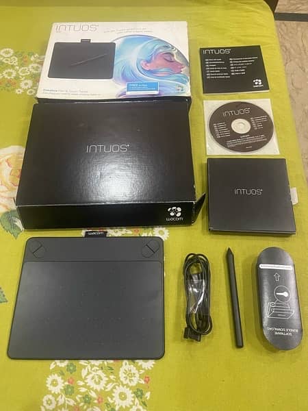 Wacom Intous CTH-490 creative pen / Touch Tablet 6