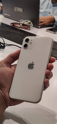iPhone 11 White 64 Gb Jv Non Pta Waterpacked Exchange With Oneplus 9