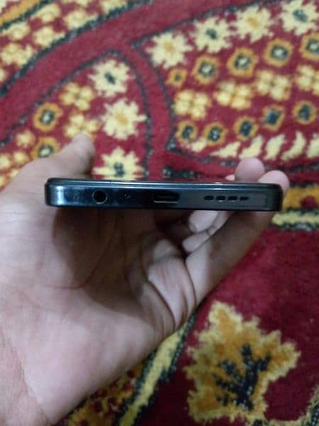 infinix note 30 8/256gb all ok 10/9 condition 4