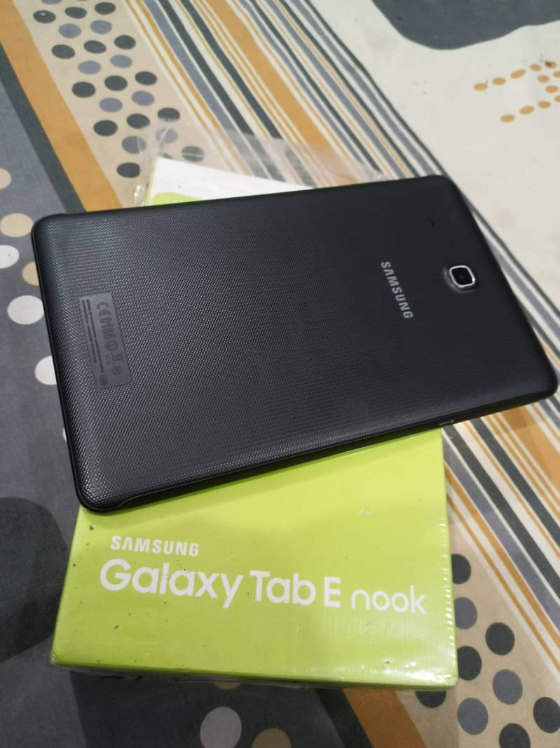 Samsung Galaxy Tab E 9.6 6