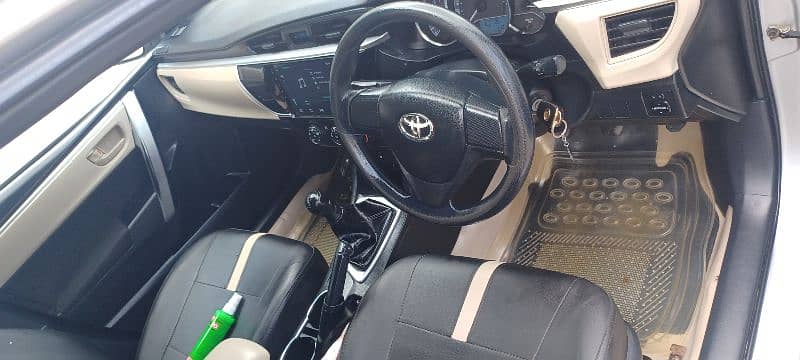 Toyota Corolla GLI 2016 17