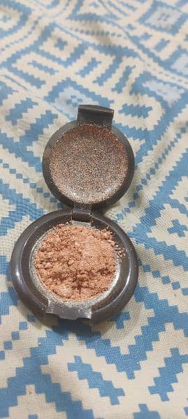 highlighter and setting powder 9