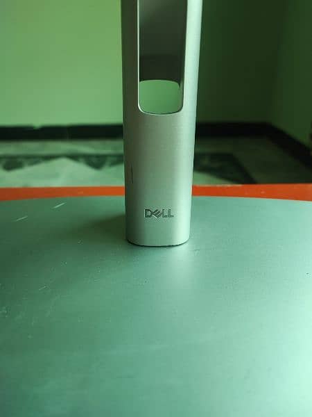 Dell US2723Q 27" 4K IPS 100% REC 100%Adobe 98.6%DCI-P3 1:2000 Contrast 16