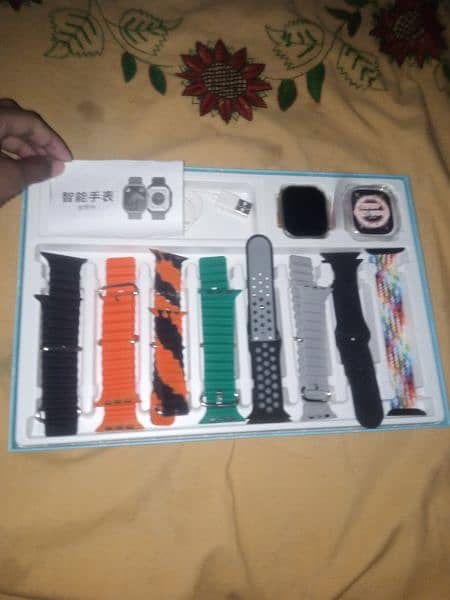 8 strap wali watch ha y99 10+1 Whatsap number 03222805080 1