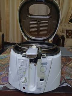 Fully Good Deep Fryer oil Saudia 10/9 condition Electric  3 time use
