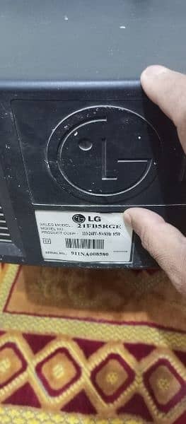 LG TV with Trolley for sale 5