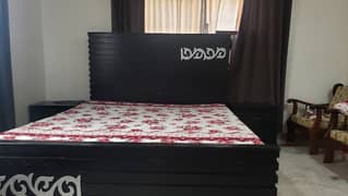 king size bed in good condition for sale