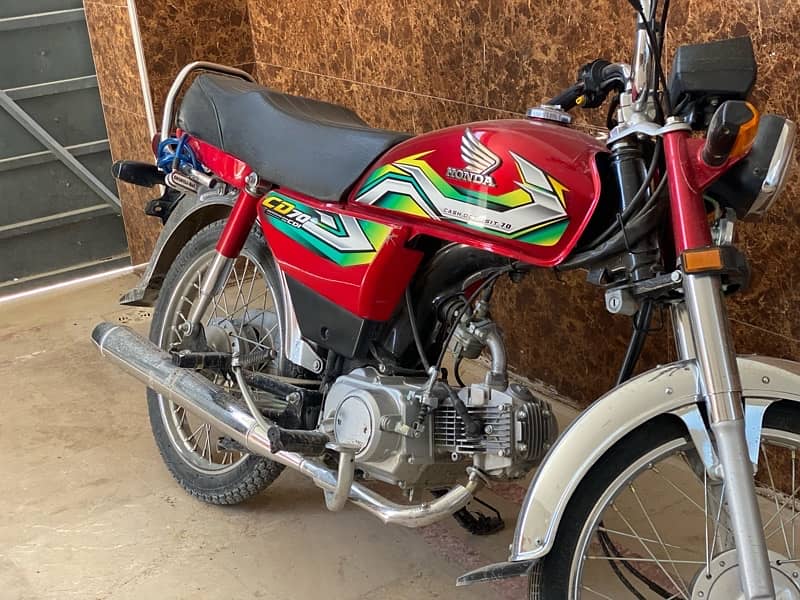 Honda cd 70 brand new only 1200 km driven on work required 8