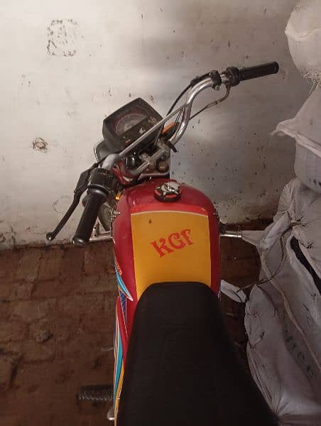 bike achi hai koi km nhi honey wala 5