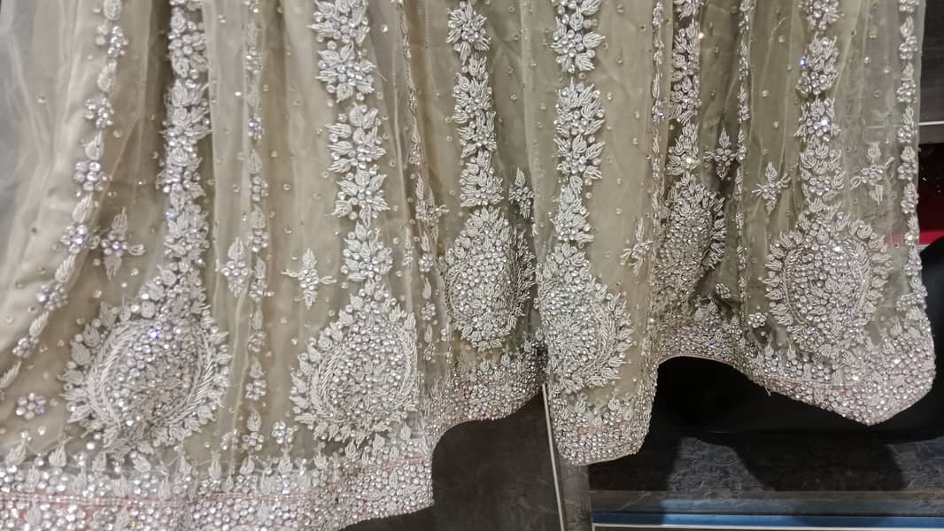 Walima maxi available for sell 5