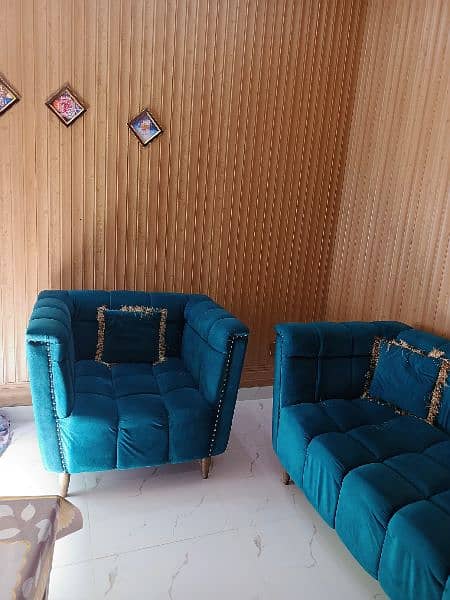5 seater Sofa set urgently for sale 1
