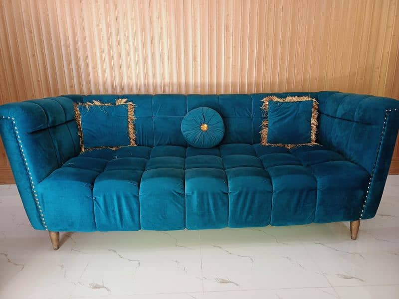 5 seater Sofa set urgently for sale 4