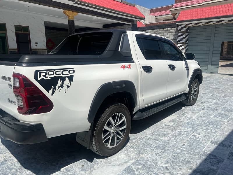 toyota Hilux revo converted rocco fully genuine. old parts available 3