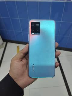 vivo y33s 8/128 condition 10/10 only call full box he