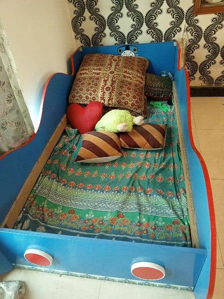 kids character bed with matress . new condition. 2