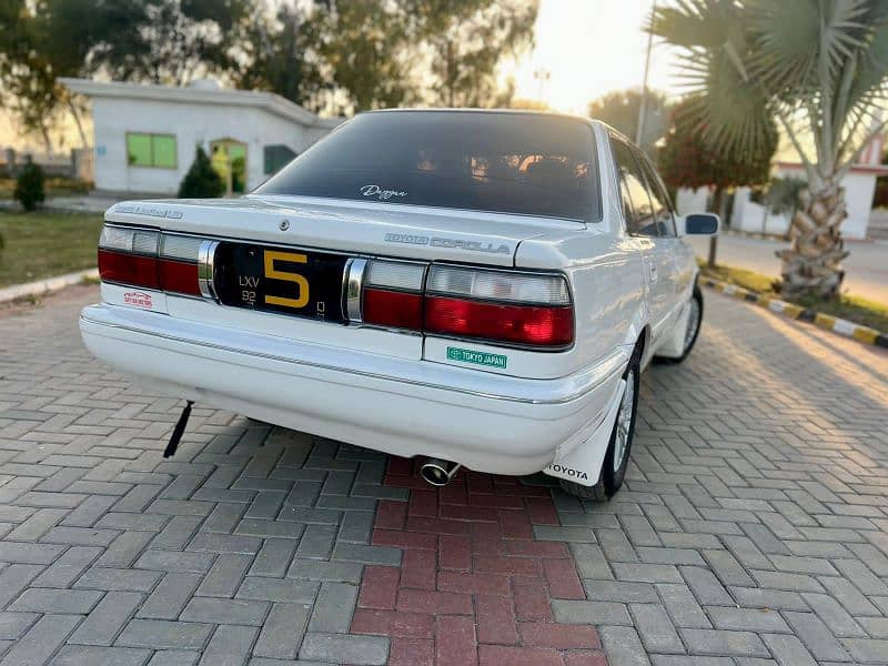 Toyota Corolla 1988 Lahore number 3