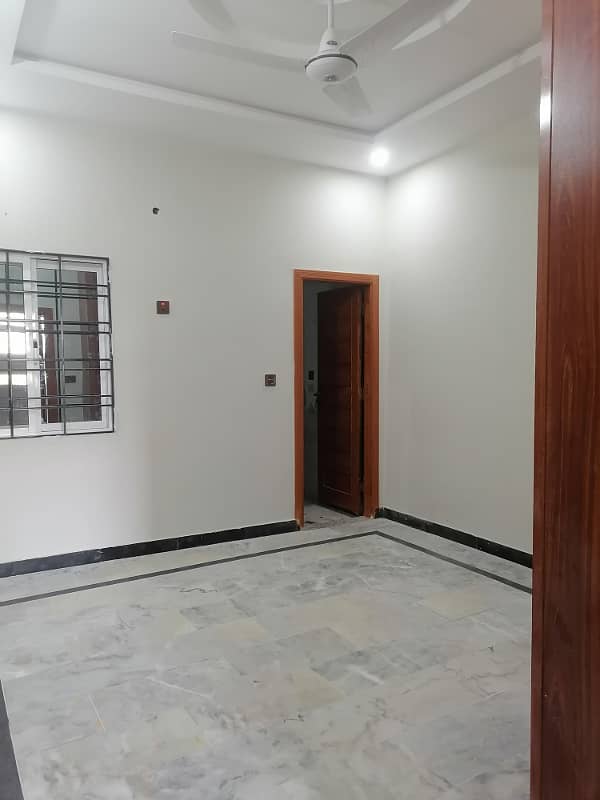Room available for rent in H-13 Islamabad 3