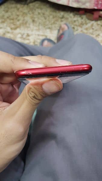 iPhone se 2020 water pack red color no open no repair 10
