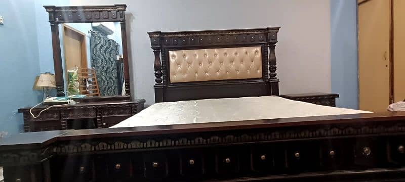 King size wooden Bed with two side tables 0
