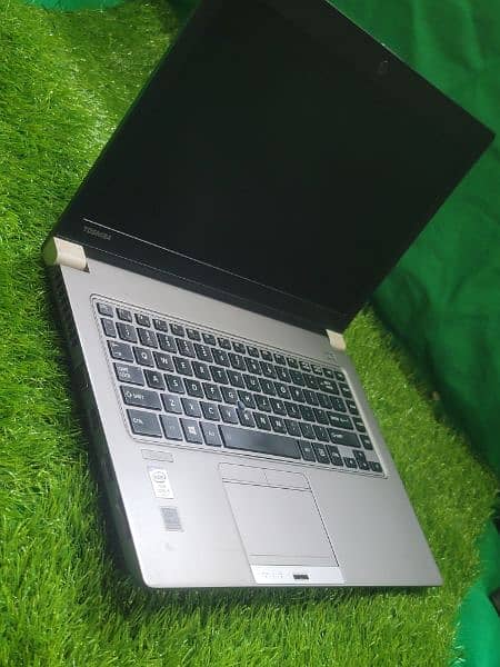 Toshibha z40  i5 5th gen Slimmest Laptop Good condition 4