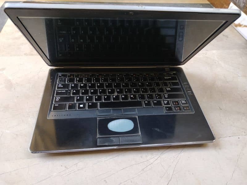 Dell Laptop Core i7-3rd generation 5