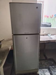 PEL Medium size Refrigerator 2500 Model